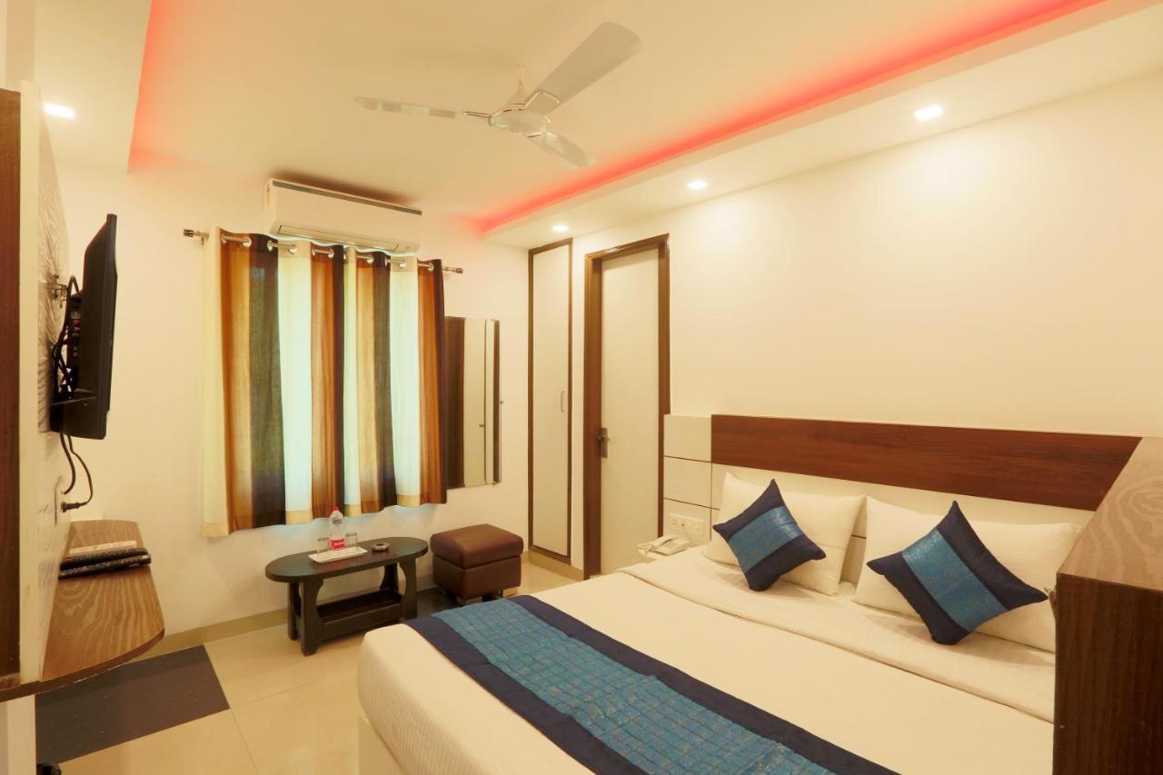 Hotel Airport Star Yeni Delhi Dış mekan fotoğraf