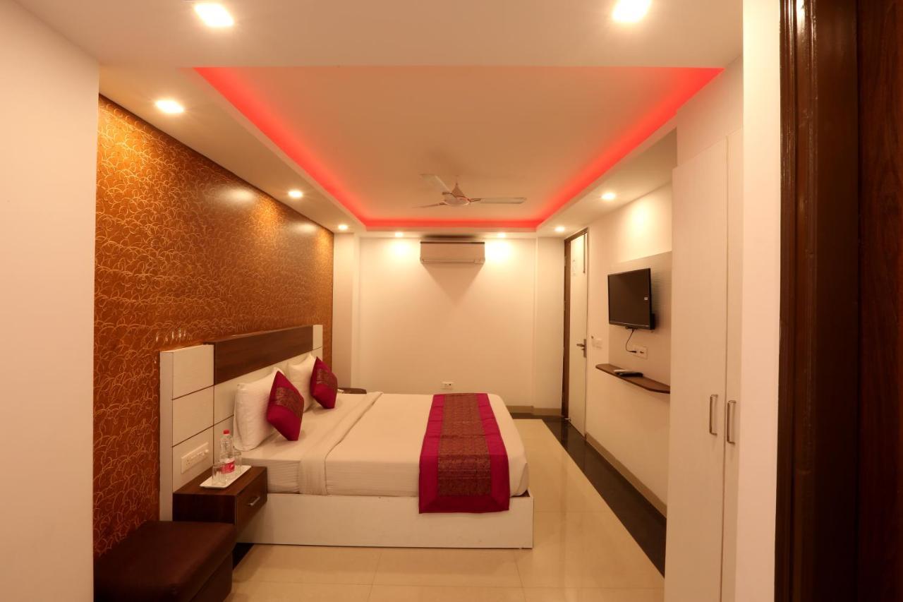 Hotel Airport Star Yeni Delhi Dış mekan fotoğraf