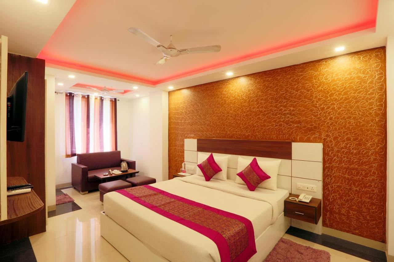Hotel Airport Star Yeni Delhi Dış mekan fotoğraf